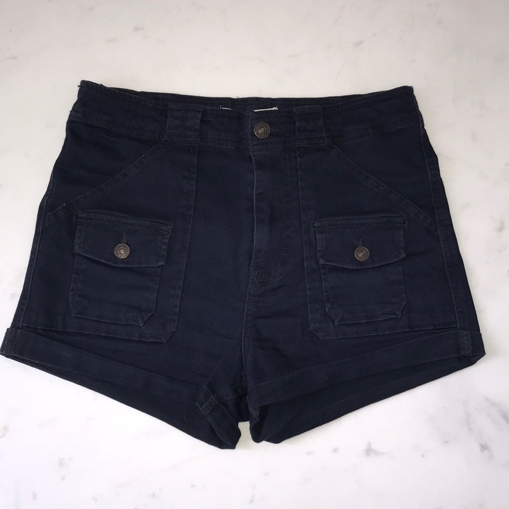 Abercrombie & Fitch | High Waisted Cargo Shorts